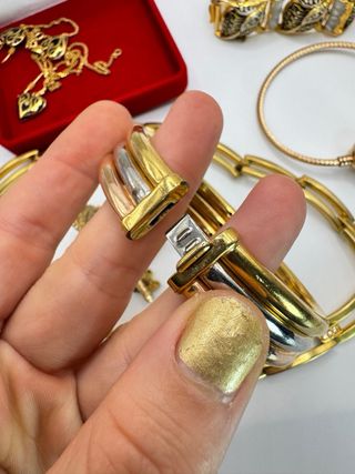 Set gioielli vintage e moderni placcati oro