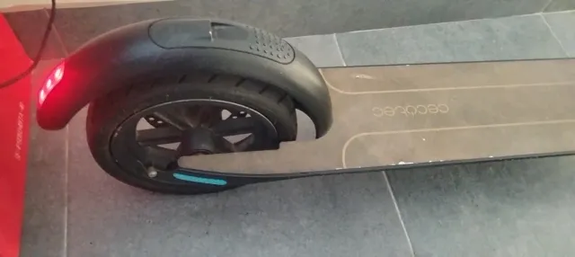 Patinete Eléctrico Cecotec Bongo Serie A