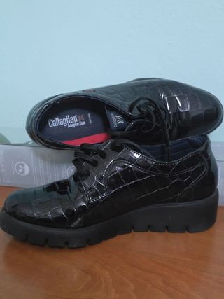 ZAPATOS CALLAGHAN.MUJER NÚMERO 35
