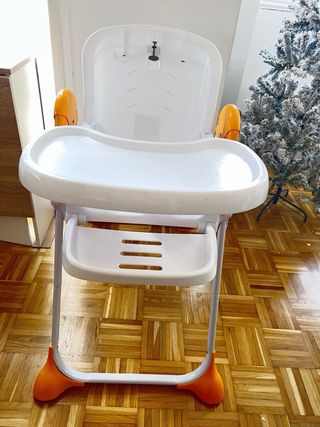 Trona de bebé con diseño de animales