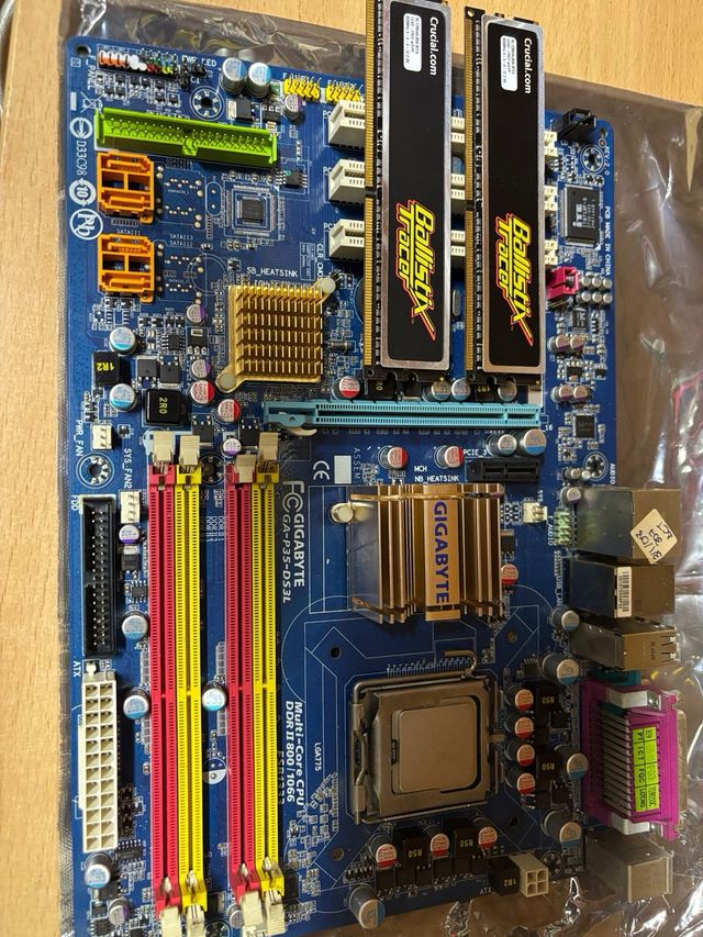 Placa Base GA-P35-DS3L LGA775,procesador y RAM