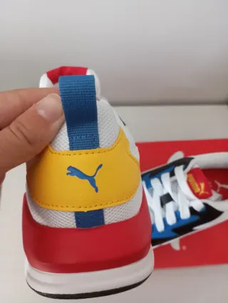 Zapatillas PUMA – Talla 40 – Nuevas y Súper Top