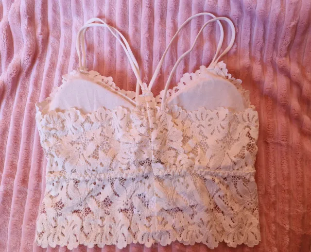 Top encaje beige talla XS