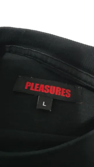 Camiseta Pleasures Negra Talla L