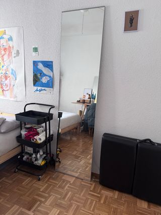 Specchio a figura intera