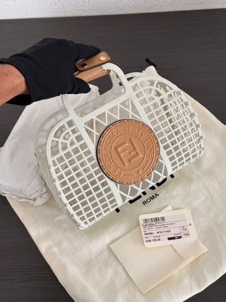 Borsa Fendi Basket piccola