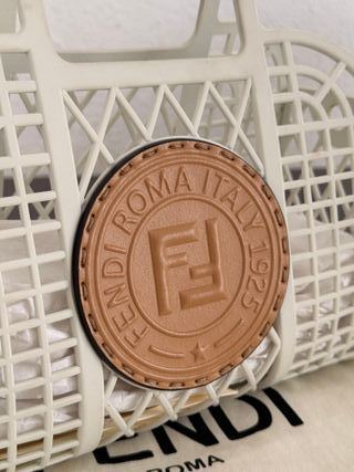 Borsa Fendi Basket piccola