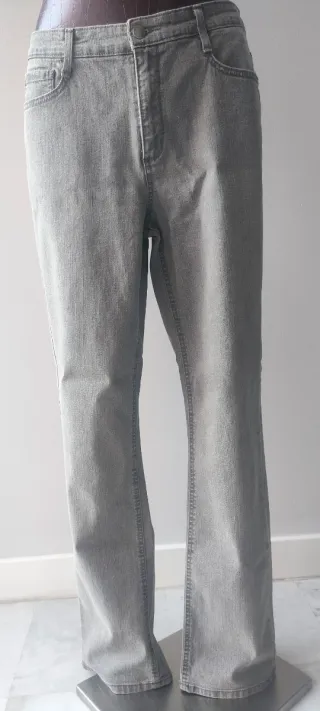 Pantalón Vaquero Jean Gris