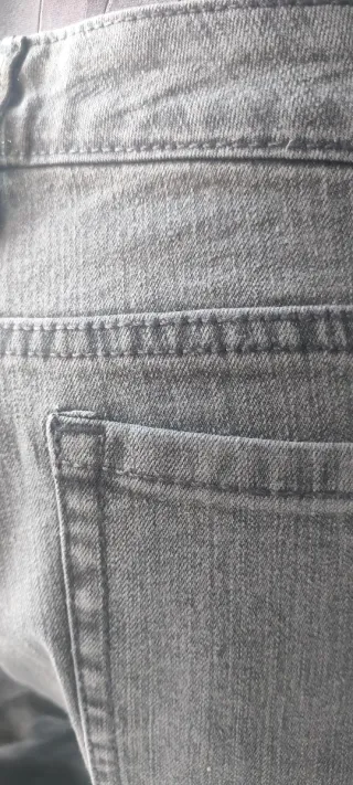 Pantalón Vaquero Jean Gris