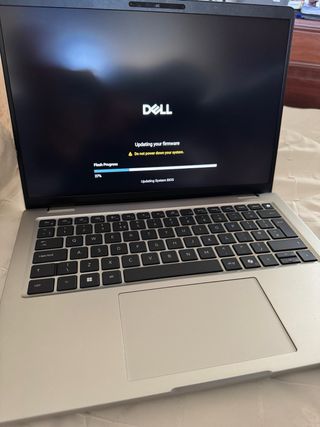 Portátil Dell Intel Core Ultra 7 Gris