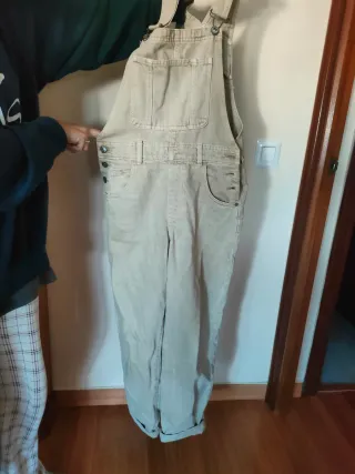 Peto vaquero Pull&Bear beige