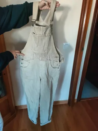 Peto vaquero Pull&Bear beige