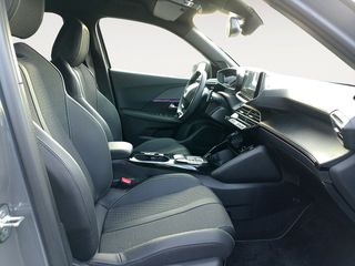 Peugeot 2008 Hybrid GT