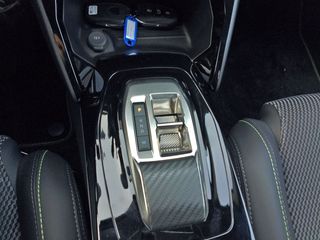 Peugeot 2008 Hybrid GT