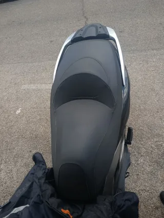 KAWASAKI J 300 23.000 KMS UN SOLO PROPIETARIO J300