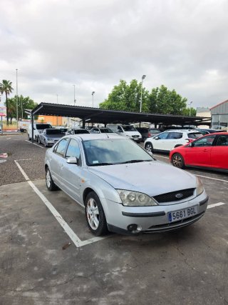 Ford Mondeo 2.5 V6 Ghia