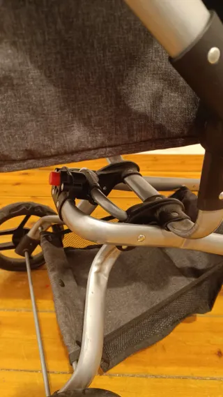 Cochecito de muñecas