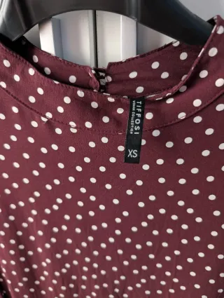 Vestido granate de lunares Tiffosi