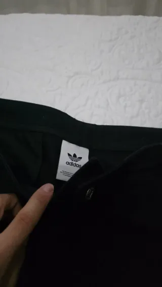 Pantalón Adidas Baggy Talla XL