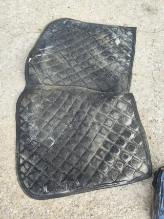 PRECIOSO CONJUNTO EFECTO MÁRMOL PARA CABALLO