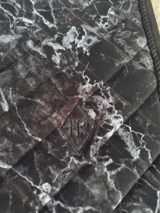 PRECIOSO CONJUNTO EFECTO MÁRMOL PARA CABALLO