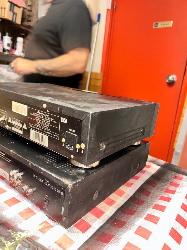 Grabador CD Pioneer PDR-609 + Grab. Philips CDR770