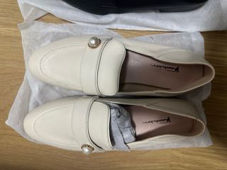 Zapatos planos beige mujer perla