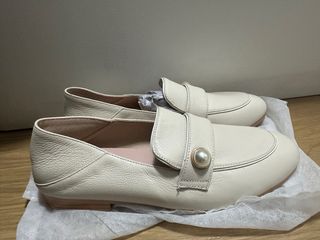 Zapatos planos beige mujer perla