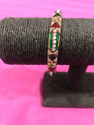 Pulsera fantasía piedras variadas