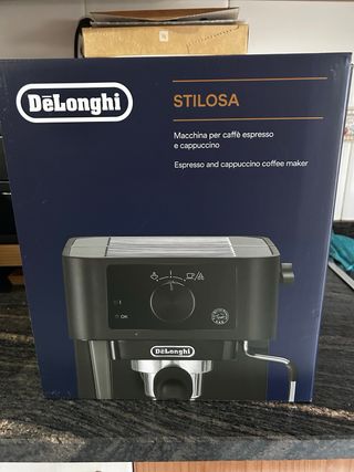 Cafetera DeLonghi Negra