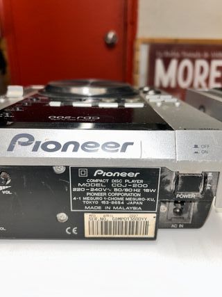 Pareja Pioneer CDJ-200