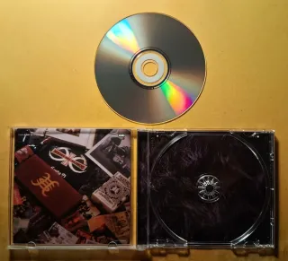 CD de Héroes Del Silencio: "Rarezas" (1998)