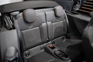 MINI Cooper JCW Cabrio 2025