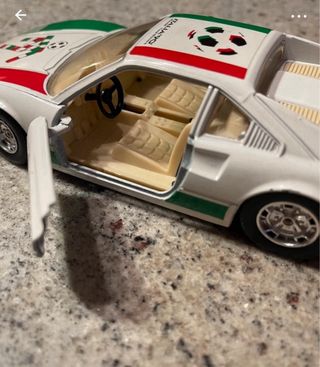 Modellino Burago Ferrari 308 GTB Italia '90