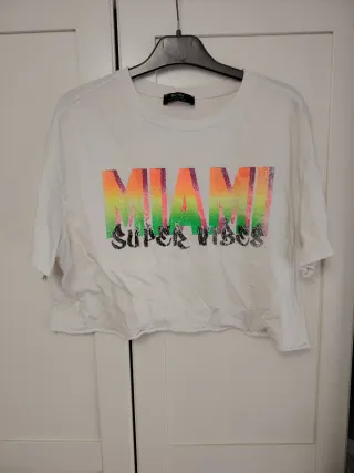 Camiseta Bershka Miami Super Vibes Talla M