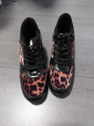 Zapatillas plataforma Mariamare Talla 38