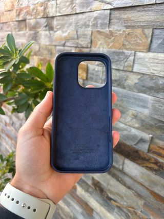 Capa iPhone 16 Pro Azul