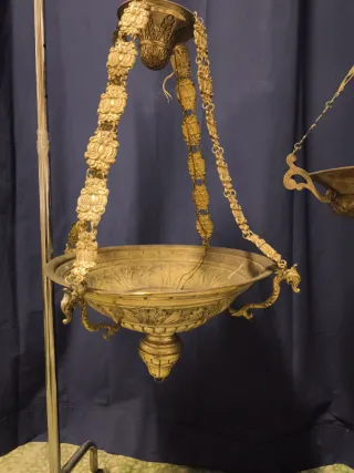 Lámparas votivas aceiteras antiguas