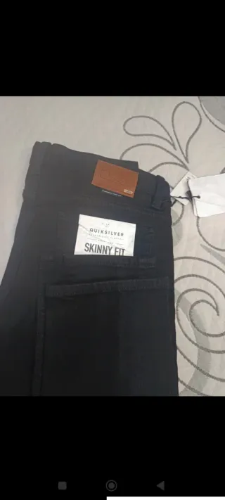 Pantalón vaquero Quiksilver Skinny Fit