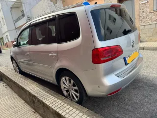 Volkswagen Touran 2013