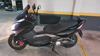 Kymco Xciting 500i ABS R Negra