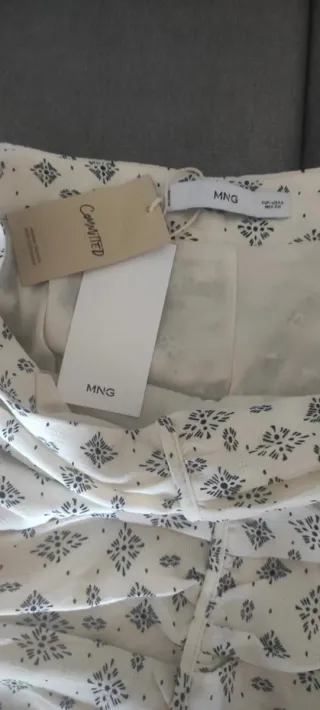 Falda corta Mango estampada