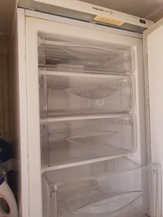 CONGELADOR LG EXPRESSCOOL 4 CAJONES.