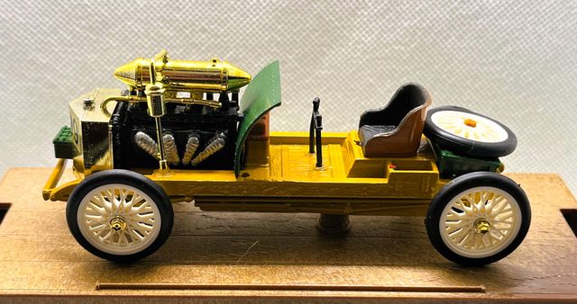 BRUMM FORD 999 LAKE ST.CLAIRE 1901, ESC.1/43 NUEVO