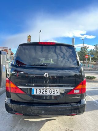 SsangYong Rodius 2009