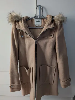 Abrigo de paño beige