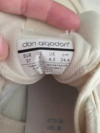 Deportivas Don Algodón Beige y Dorado Nuevas