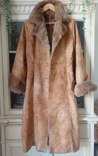 Abrigo Piel Vuelta Yera Talla 44