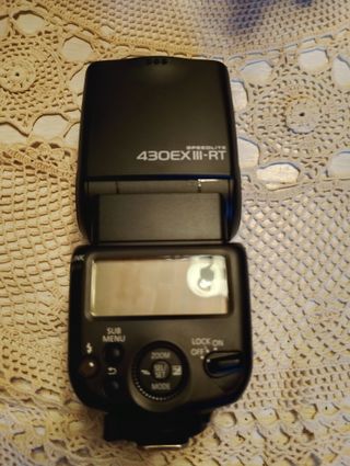 Canon 700D Reflex Nera