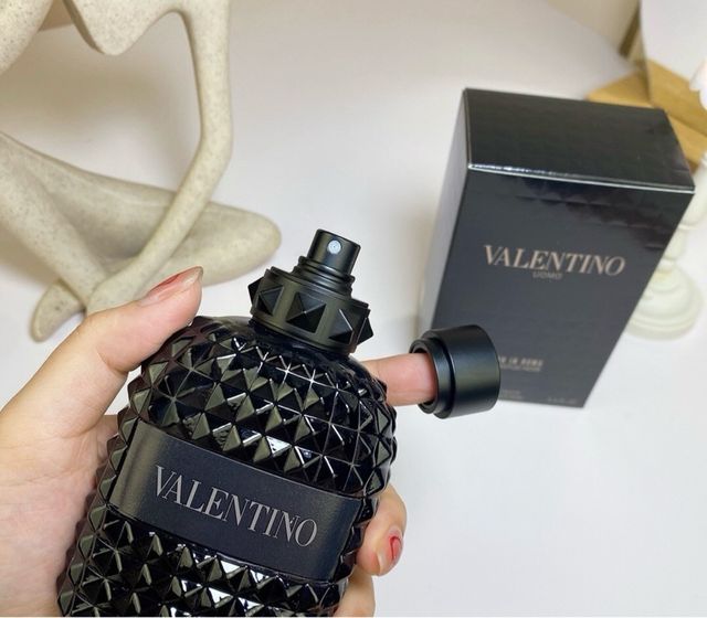 Valentino Uomo Born in Roma Rockstud Noir 100ml